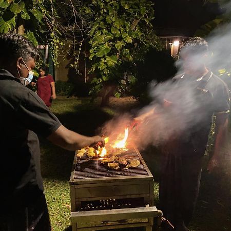 Yala Villa Kirinda  Eksteriør bilde